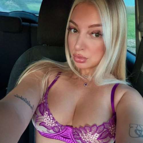 Blondie 02